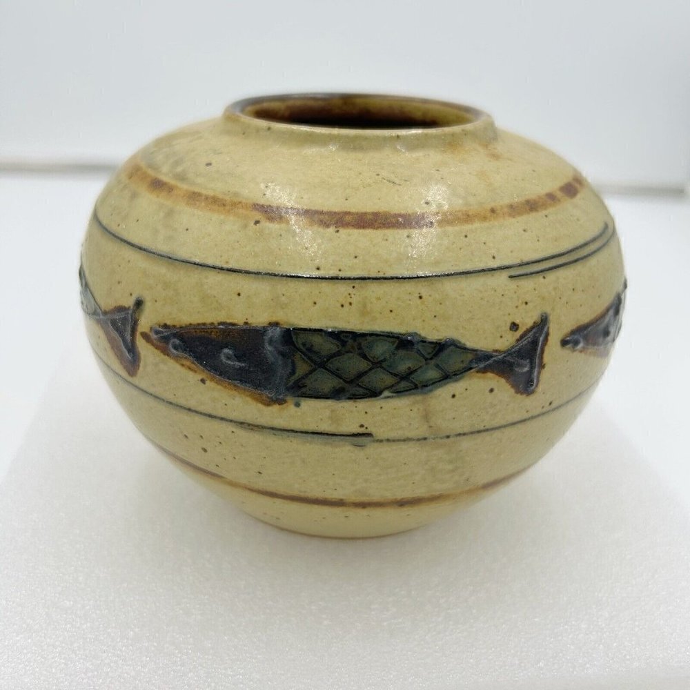 Stoneware Pottery Round Vase Tan Brown Moriage Style Raised Fish Design Vintage